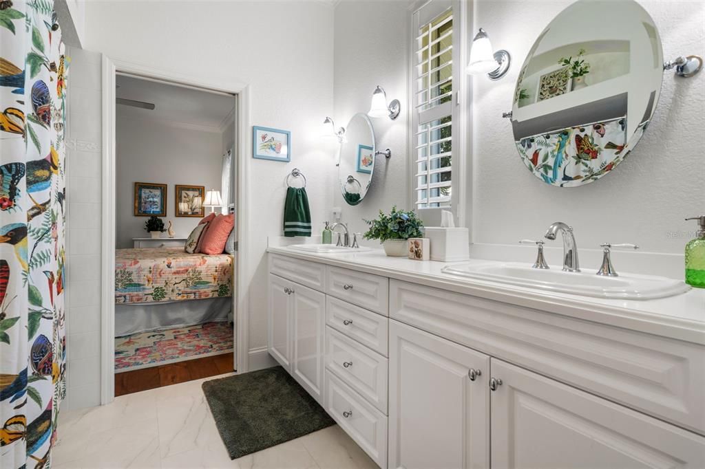 For Sale: $3,250,000 (4 beds, 3 baths, 4383 Square Feet)