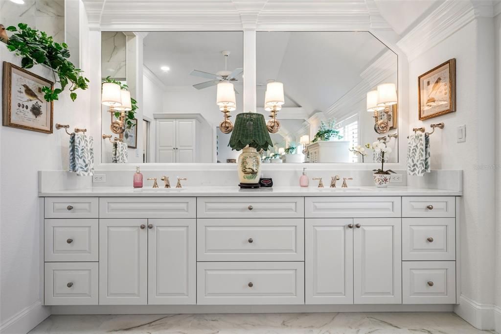 For Sale: $3,250,000 (4 beds, 3 baths, 4383 Square Feet)