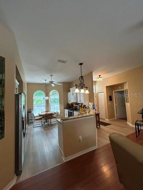 Active With Contract: $239,900 (3 beds, 2 baths, 1757 Square Feet)