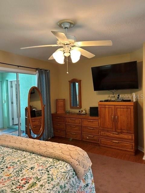 Active With Contract: $239,900 (3 beds, 2 baths, 1757 Square Feet)