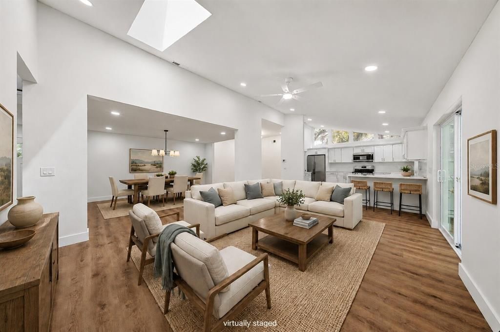 For Sale: $600,000 (4 beds, 2 baths, 2332 Square Feet)