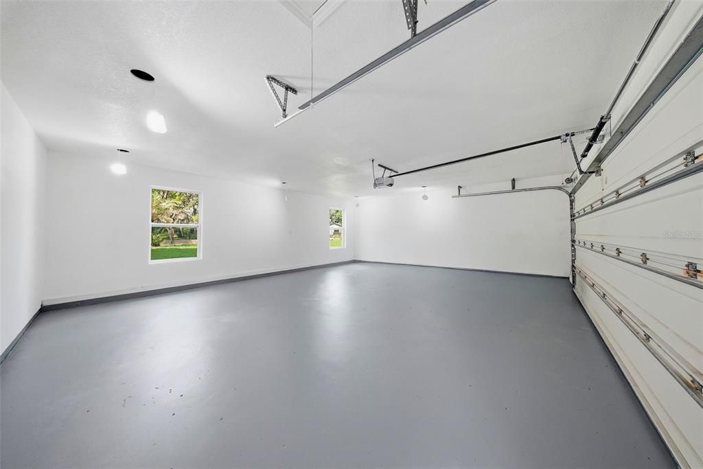 For Sale: $600,000 (4 beds, 2 baths, 2332 Square Feet)