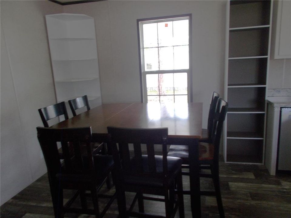 En Venta: $199,900 (3 camas, 2 baños, 1560 Pies cuadrados)