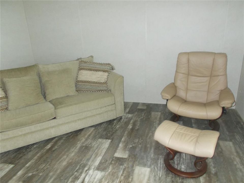En Venta: $199,900 (3 camas, 2 baños, 1560 Pies cuadrados)