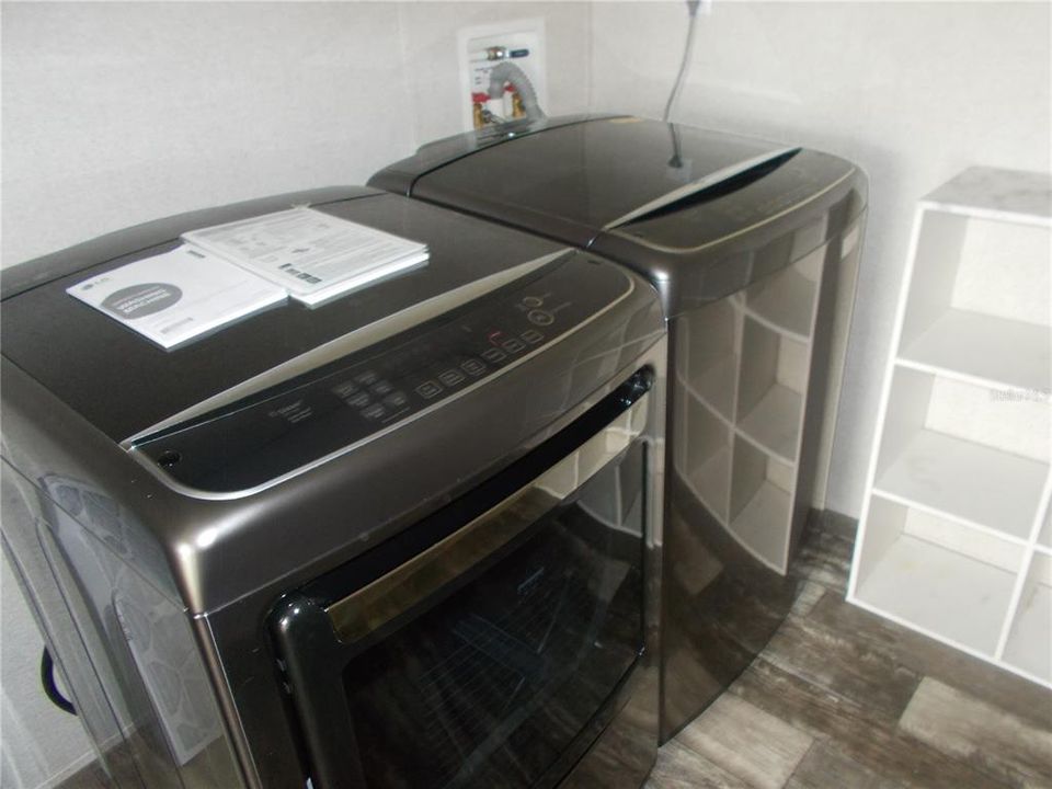 En Venta: $199,900 (3 camas, 2 baños, 1560 Pies cuadrados)