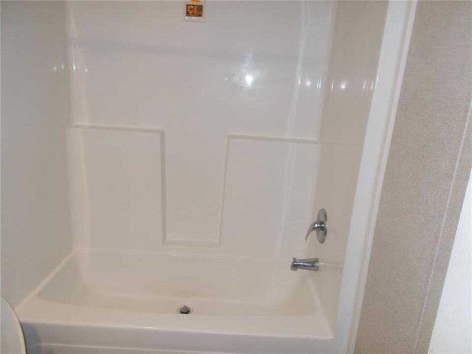 En Venta: $199,900 (3 camas, 2 baños, 1560 Pies cuadrados)
