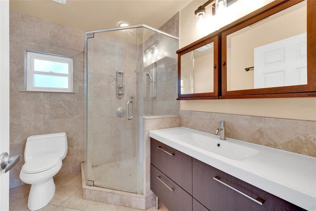 For Sale: $624,900 (4 beds, 2 baths, 1760 Square Feet)