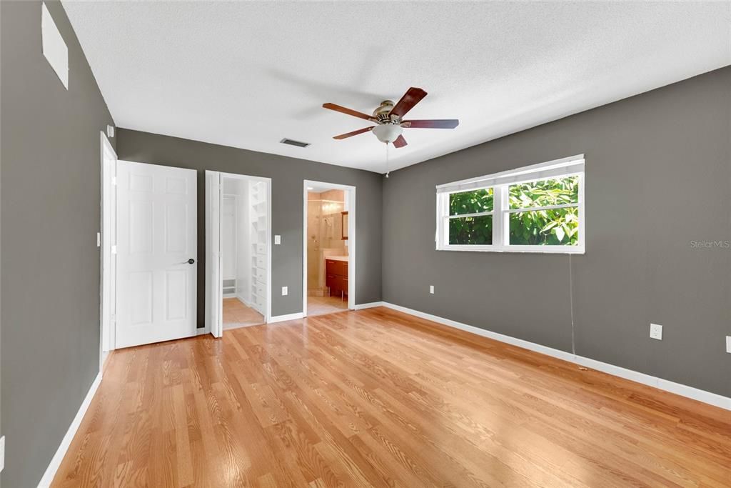 For Sale: $624,900 (4 beds, 2 baths, 1760 Square Feet)
