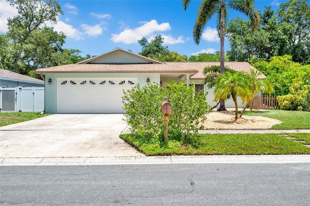 For Sale: $624,900 (4 beds, 2 baths, 1760 Square Feet)
