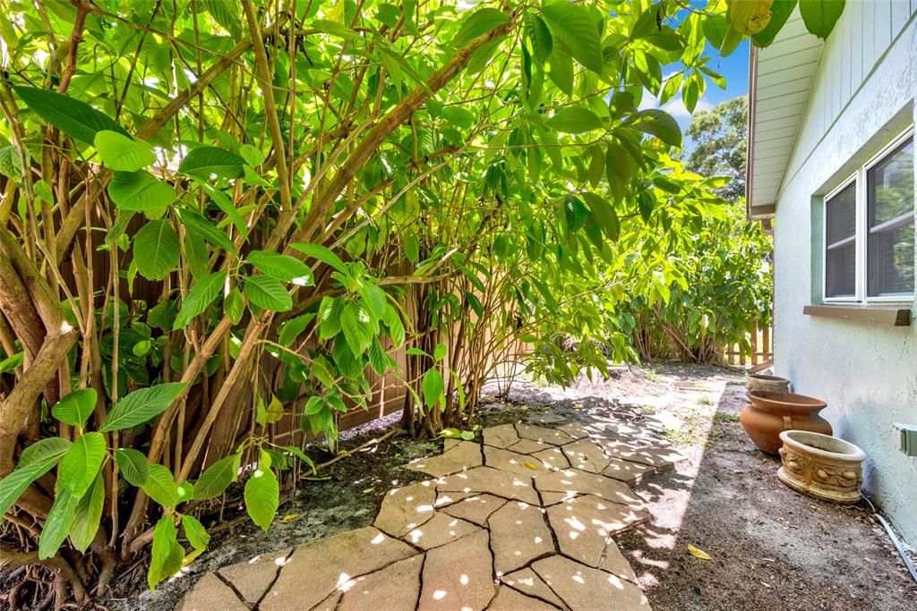 For Sale: $624,900 (4 beds, 2 baths, 1760 Square Feet)