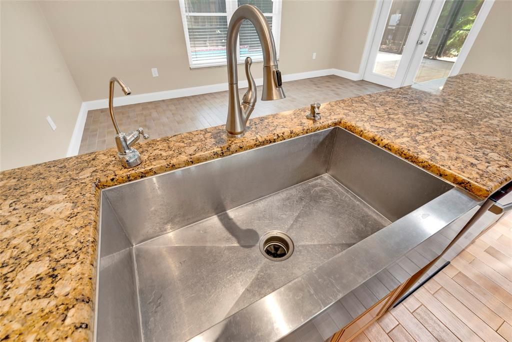 For Sale: $624,900 (4 beds, 2 baths, 1760 Square Feet)