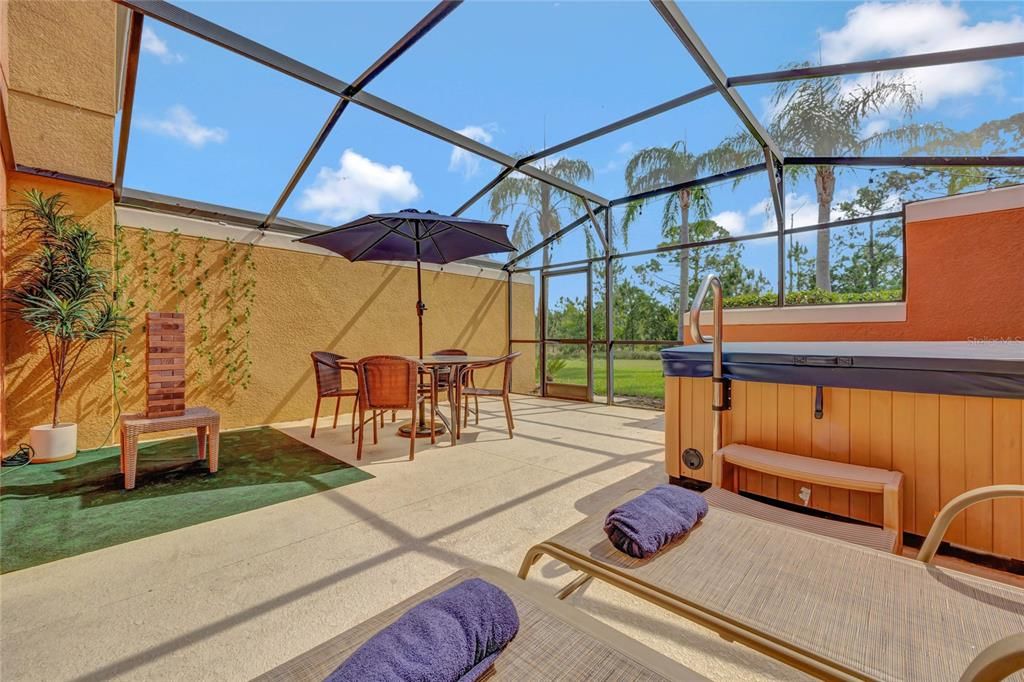На продажу: $289,000 (2 спален, 2 ванн, 1161 Квадратных фут)