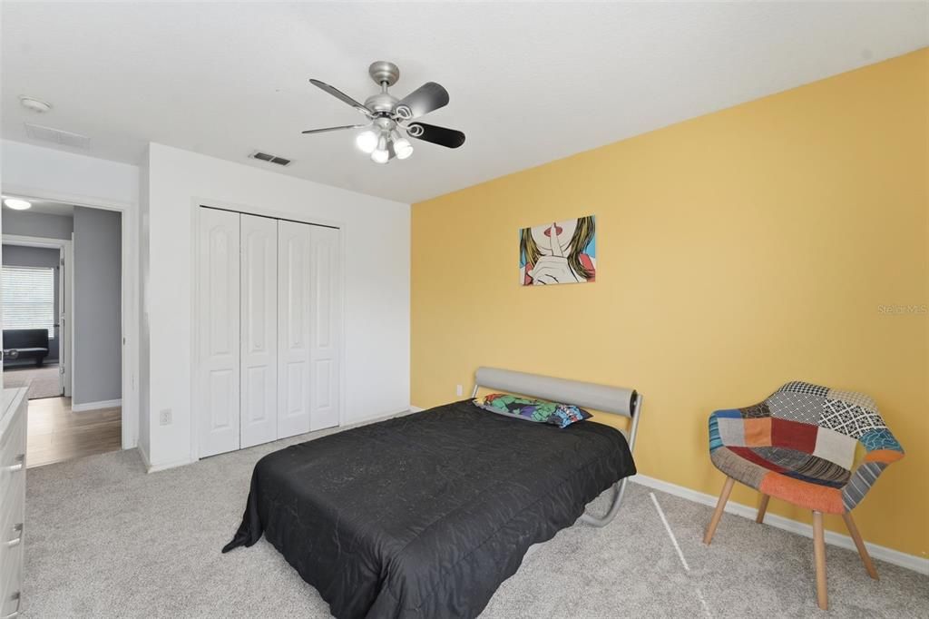 For Sale: $520,000 (5 beds, 2 baths, 2391 Square Feet)