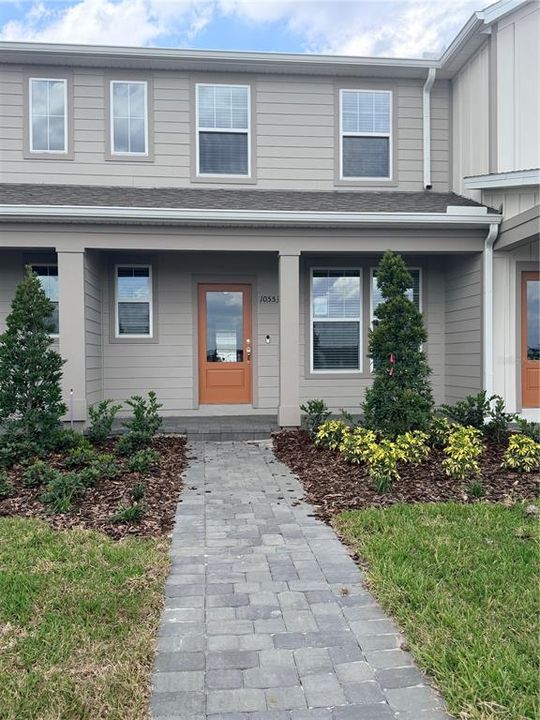 Recently Sold: $410,690 (3 beds, 2 baths, 1553 Square Feet)