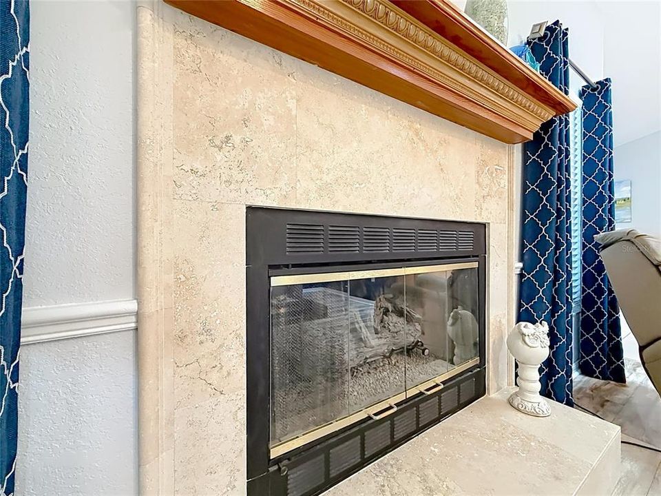 For Sale: $415,900 (3 beds, 2 baths, 2189 Square Feet)