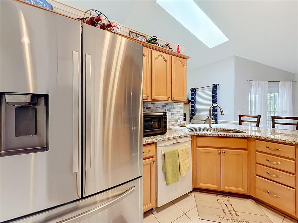 For Sale: $415,900 (3 beds, 2 baths, 2189 Square Feet)