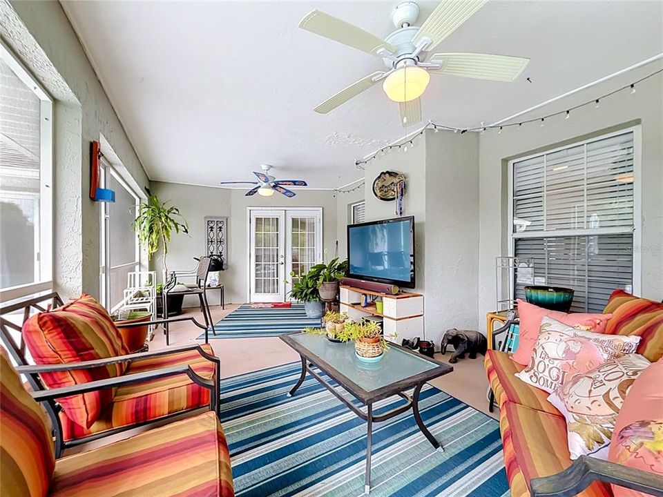 For Sale: $415,900 (3 beds, 2 baths, 2189 Square Feet)