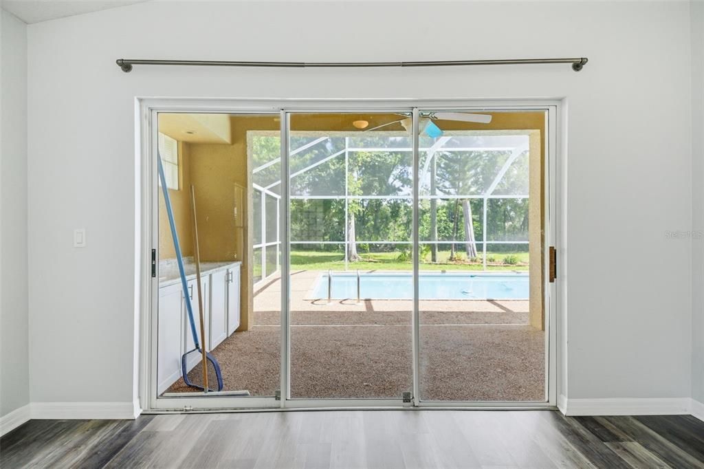 En Venta: $679,000 (4 camas, 3 baños, 2805 Pies cuadrados)