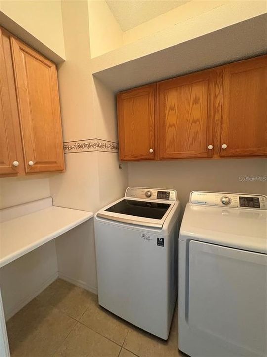 For Rent: $2,750 (3 beds, 2 baths, 1752 Square Feet)