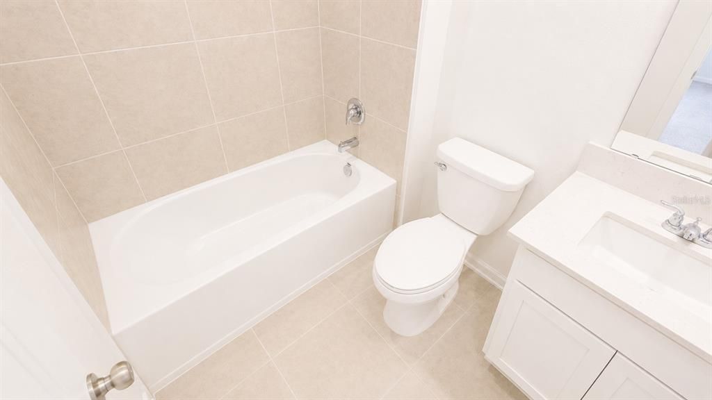 For Rent: $2,500 (3 beds, 2 baths, 1873 Square Feet)