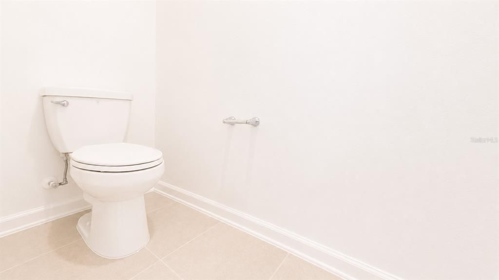 For Rent: $2,500 (3 beds, 2 baths, 1873 Square Feet)