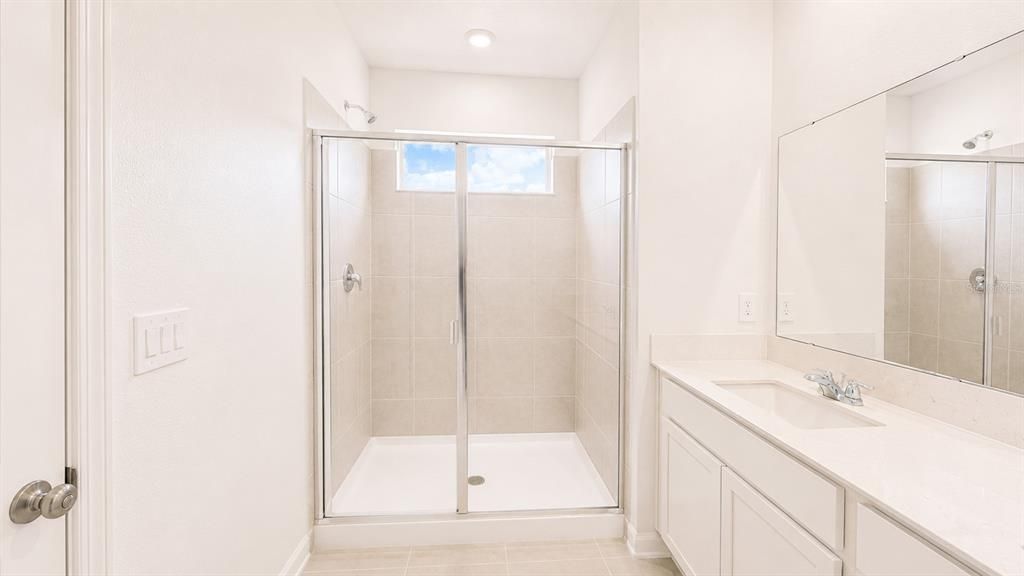 For Rent: $2,500 (3 beds, 2 baths, 1873 Square Feet)
