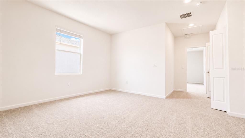 For Rent: $2,500 (3 beds, 2 baths, 1873 Square Feet)