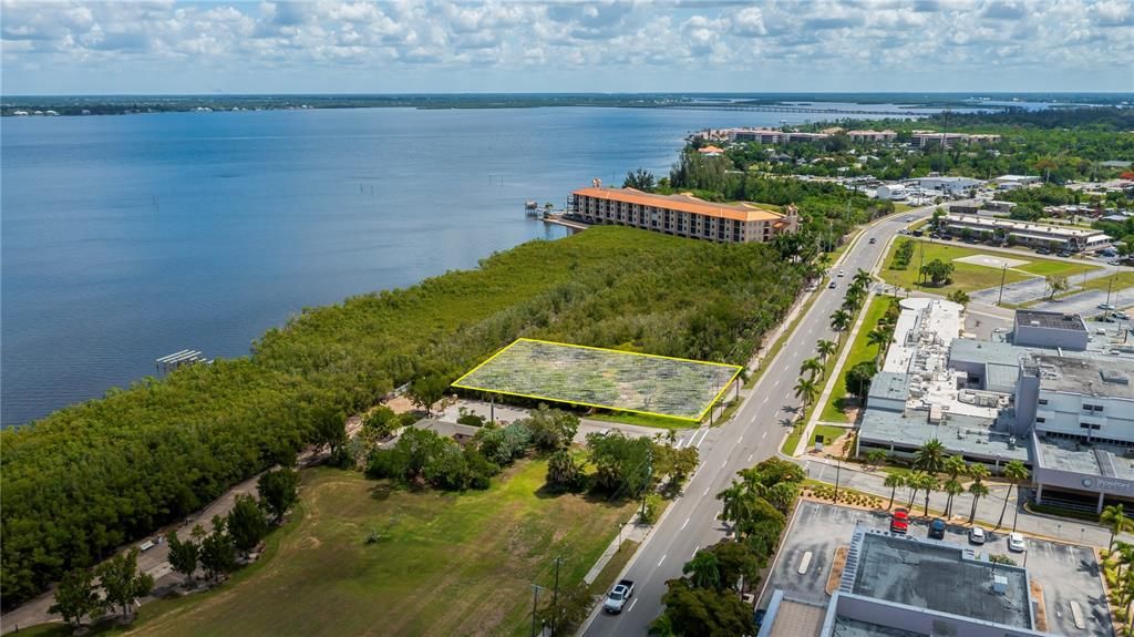 For Sale: $400,000 (0.43 acres)