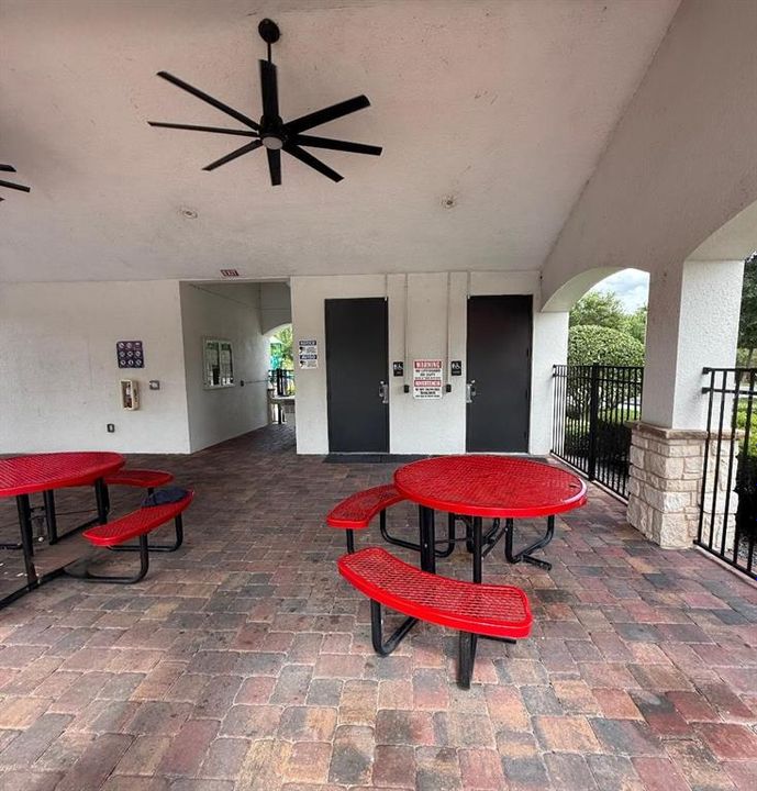 For Sale: $389,000 (3 beds, 2 baths, 1541 Square Feet)