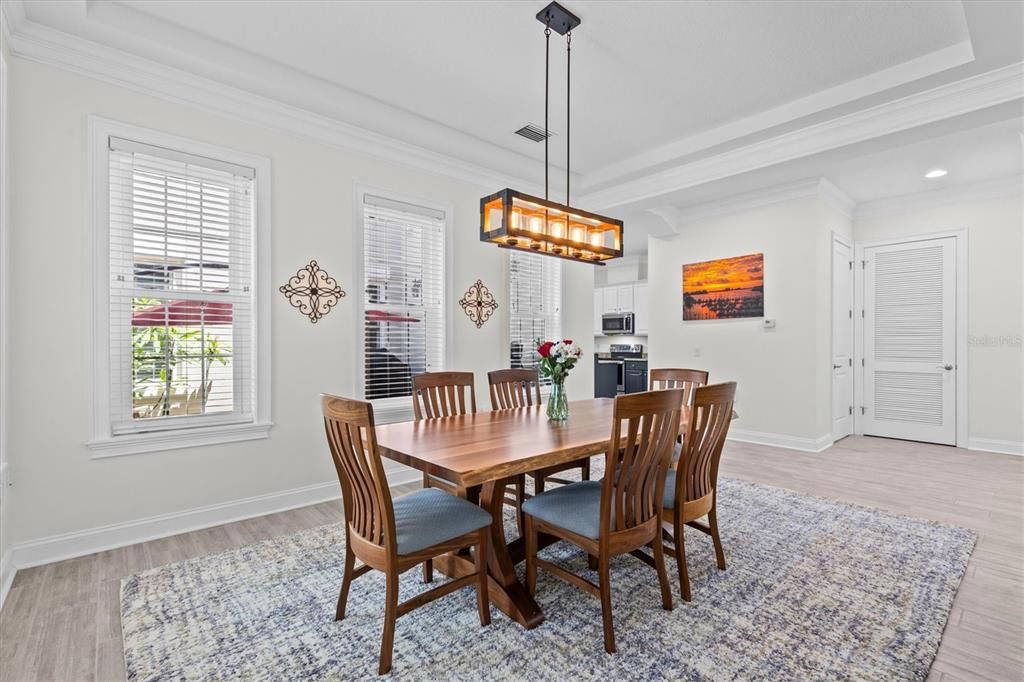 For Sale: $875,000 (4 beds, 4 baths, 3660 Square Feet)