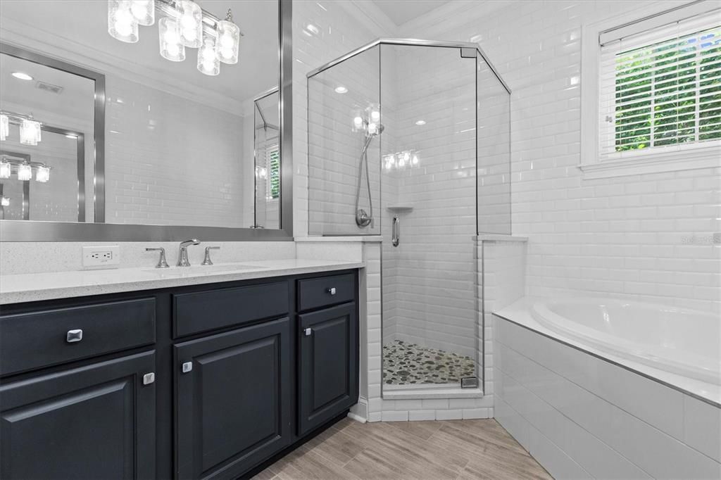 For Sale: $875,000 (4 beds, 4 baths, 3660 Square Feet)