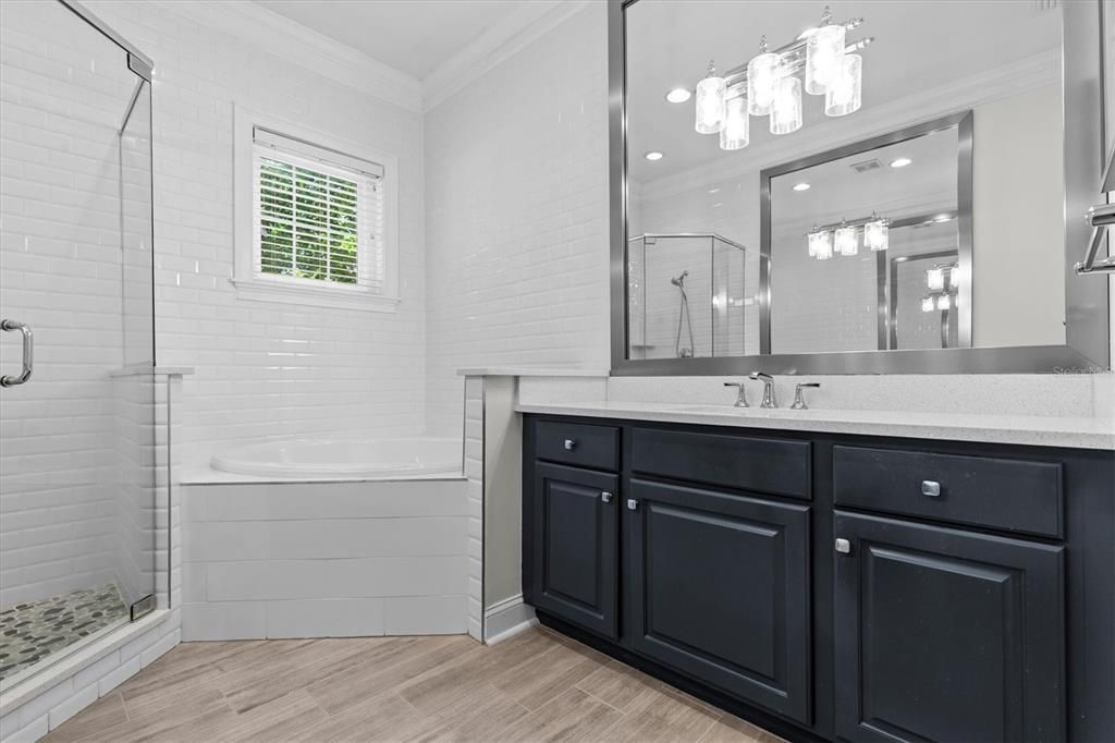 For Sale: $875,000 (4 beds, 4 baths, 3660 Square Feet)