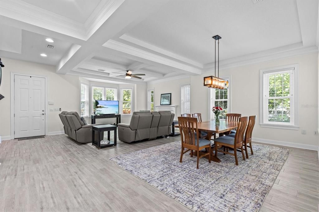 For Sale: $875,000 (4 beds, 4 baths, 3660 Square Feet)