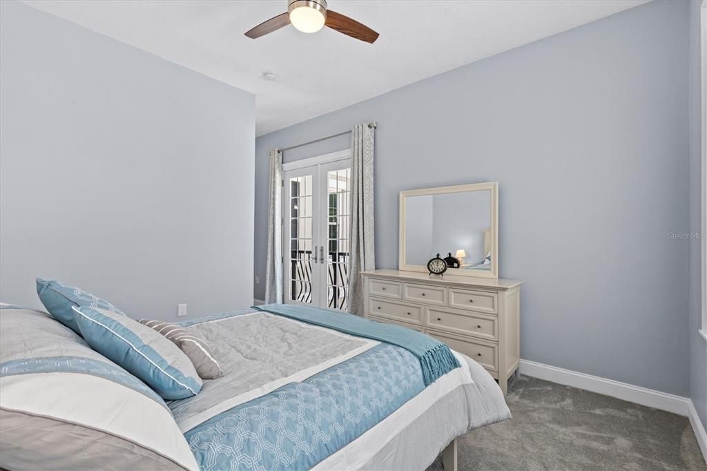 For Sale: $875,000 (4 beds, 4 baths, 3660 Square Feet)