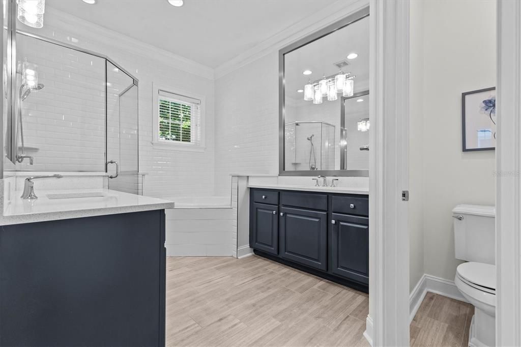 For Sale: $875,000 (4 beds, 4 baths, 3660 Square Feet)