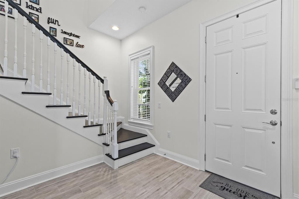 For Sale: $875,000 (4 beds, 4 baths, 3660 Square Feet)