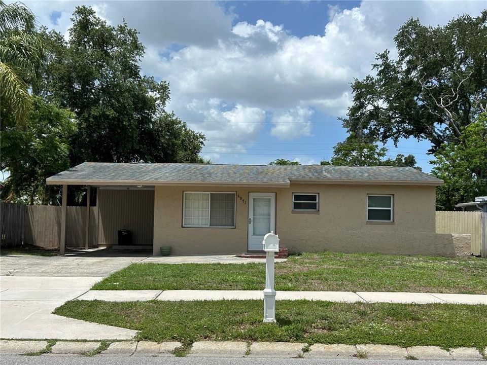 For Sale: $329,999 (2 beds, 2 baths, 1152 Square Feet)