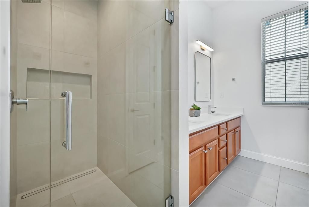 For Sale: $630,000 (4 beds, 2 baths, 2296 Square Feet)