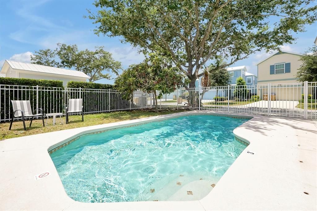 For Sale: $630,000 (4 beds, 2 baths, 2296 Square Feet)