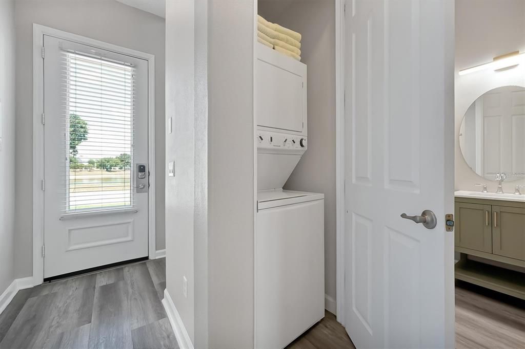 For Sale: $630,000 (4 beds, 2 baths, 2296 Square Feet)