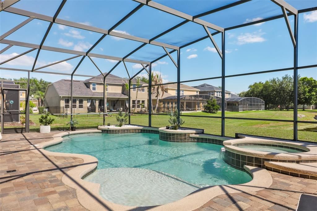 For Sale: $1,180,000 (6 beds, 4 baths, 4273 Square Feet)