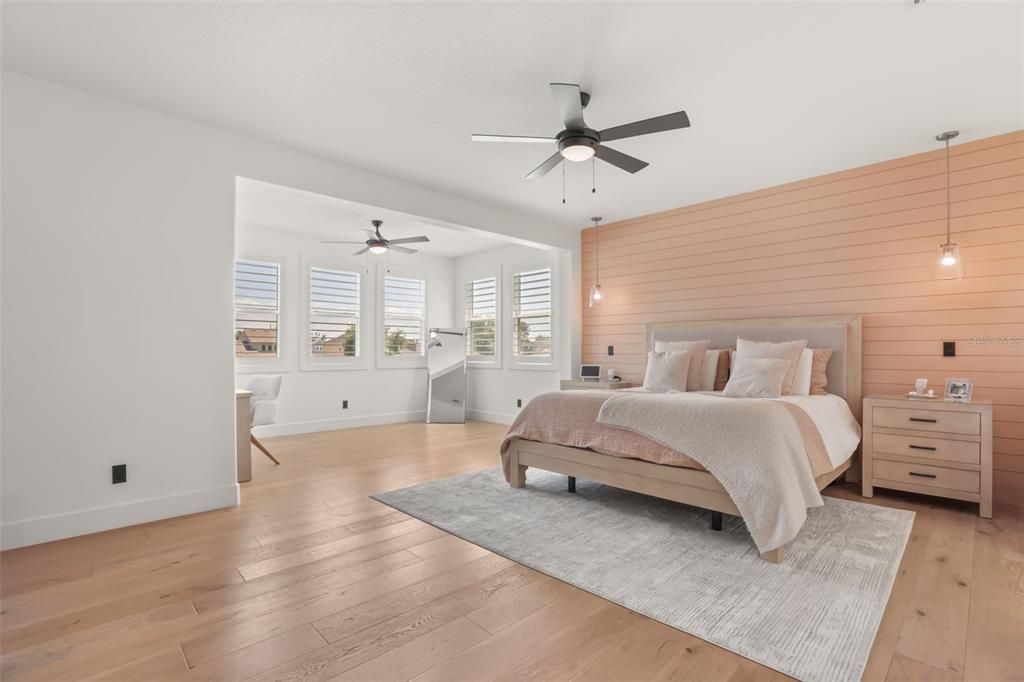 For Sale: $1,180,000 (6 beds, 4 baths, 4273 Square Feet)