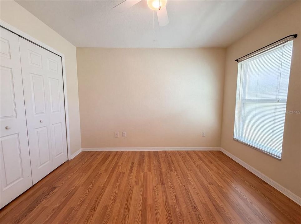 For Sale: $280,000 (3 beds, 2 baths, 1640 Square Feet)