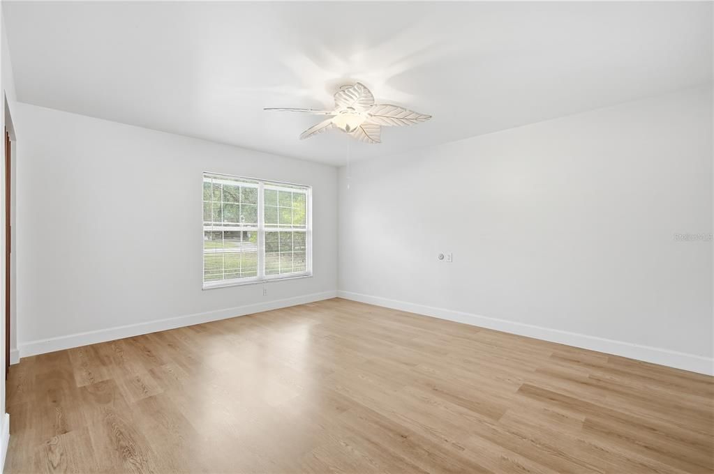 For Rent: $2,895 (4 beds, 2 baths, 2176 Square Feet)