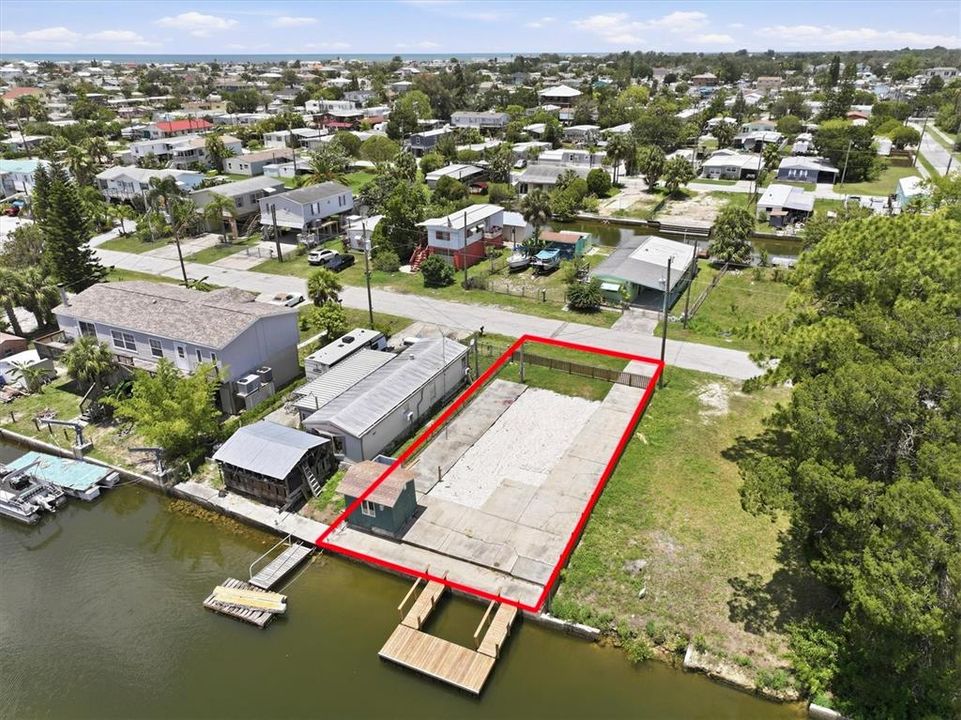 En Venta: $69,900 (0.07 acres)
