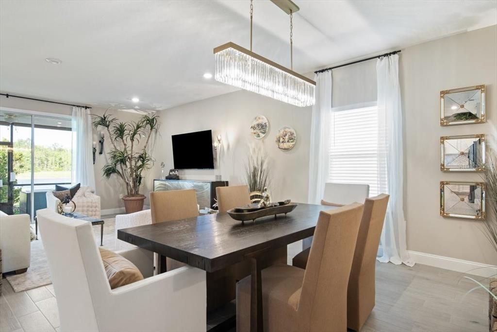 For Sale: $569,900 (3 beds, 3 baths, 2027 Square Feet)