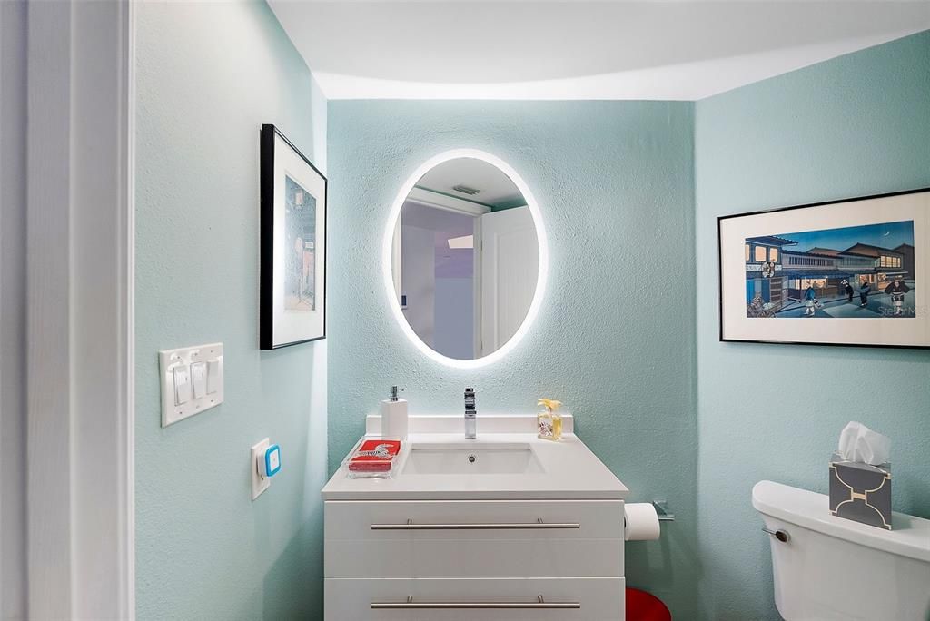 For Rent: $5,000 (2 beds, 2 baths, 2005 Square Feet)