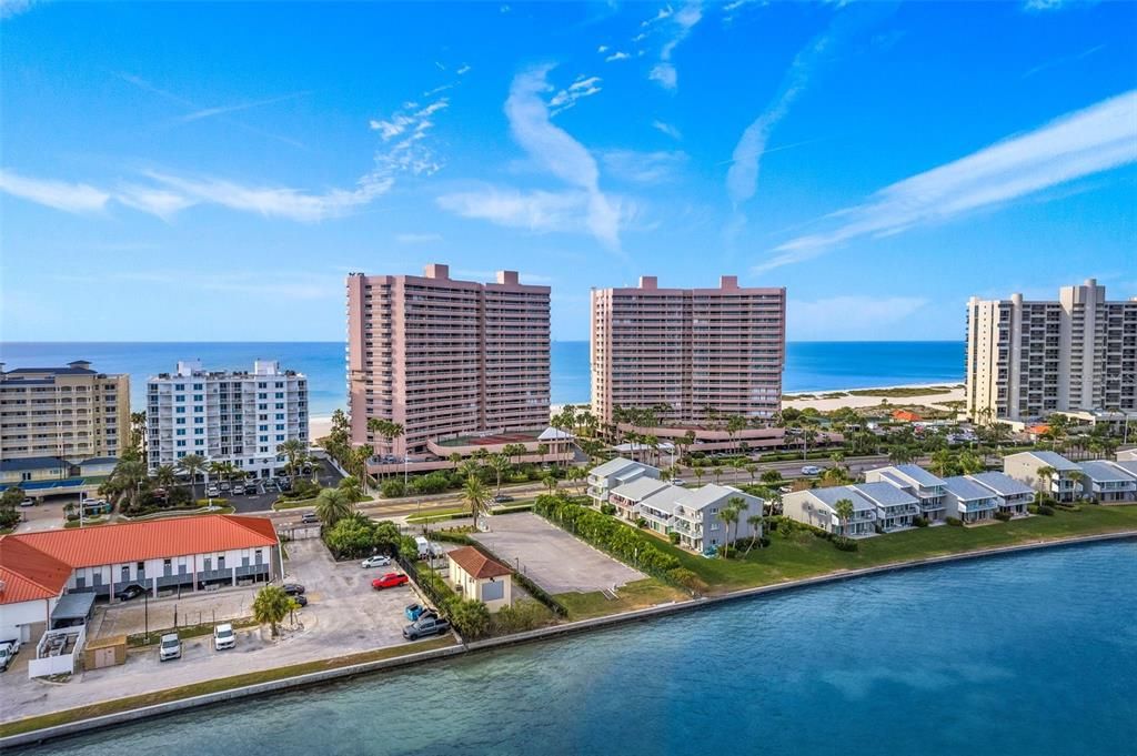 For Rent: $5,000 (2 beds, 2 baths, 2005 Square Feet)