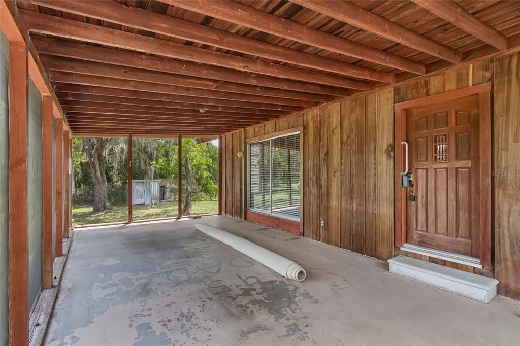 Active With Contract: $450,000 (3 beds, 1 baths, 1456 Square Feet)
