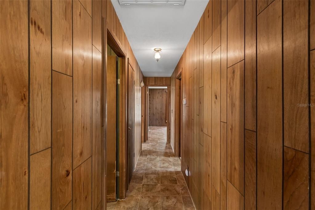Active With Contract: $450,000 (3 beds, 1 baths, 1456 Square Feet)